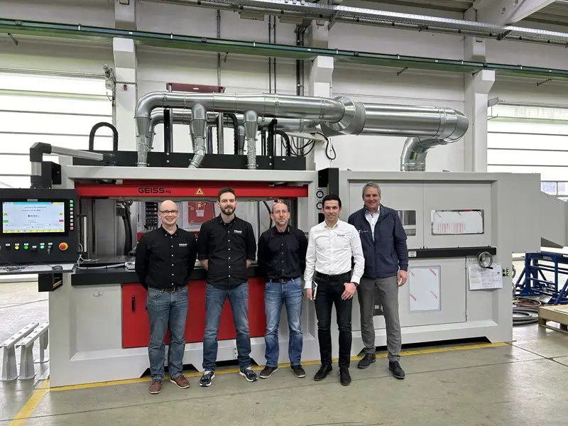 Neue GEISS VAK Ts1 Thermoformmaschine: Innovation für anspruchsvolle Teileproduktion und Ausbildung